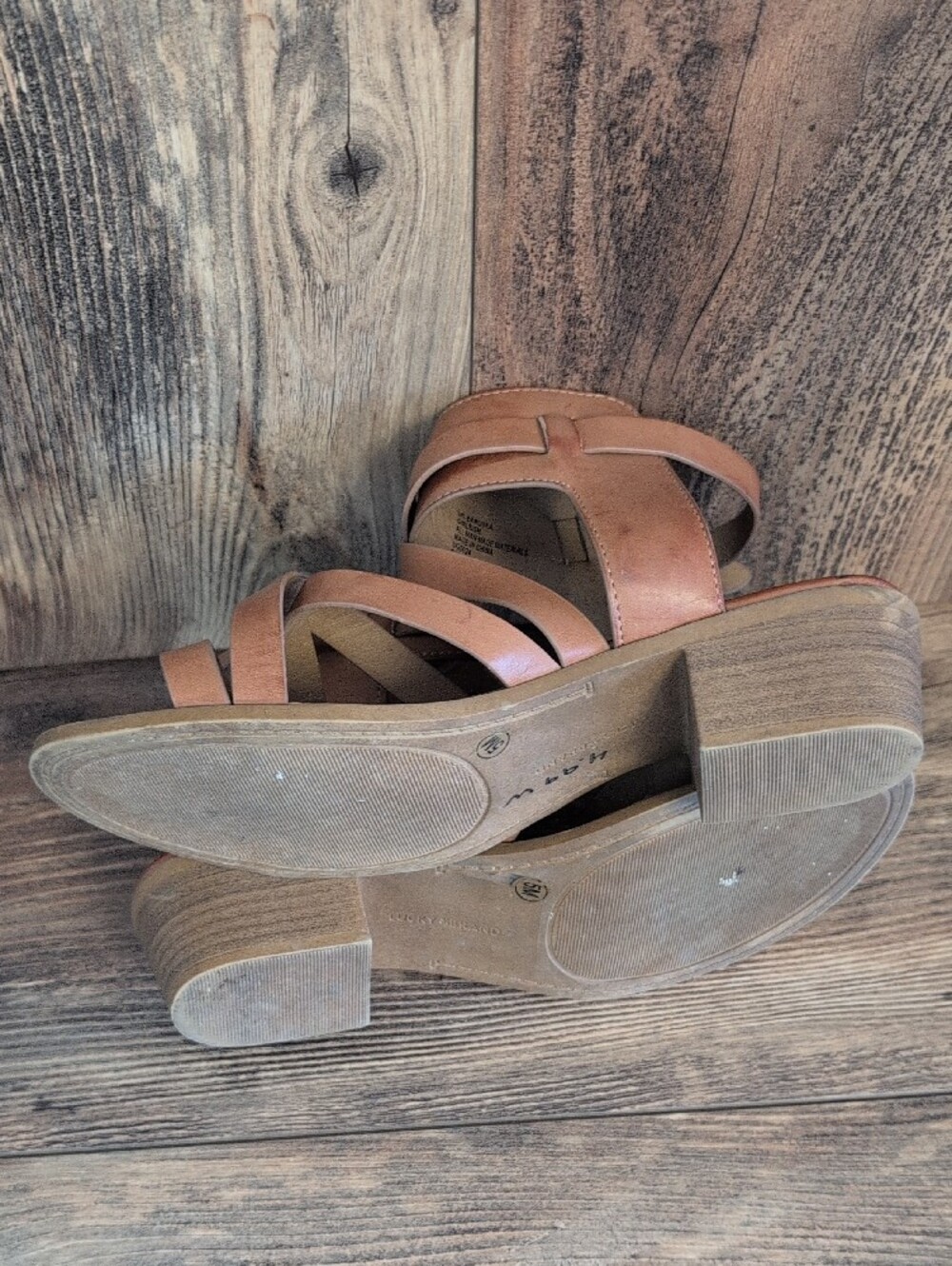 Lucky Brand Baruska Strappy Leather Sandals 5M 569A - Picture 8 of 8